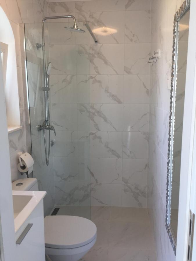 Apartment Remi, Penthouse With Balcony, Free Parking Marina Extérieur photo